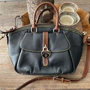 Dooney & Bourke leather bag